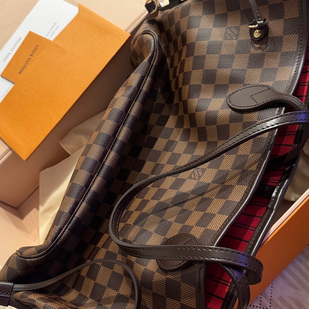 Louis Vuitton Neverfull MM Damier Ebene Canvas Bag - Picture 7 of 7